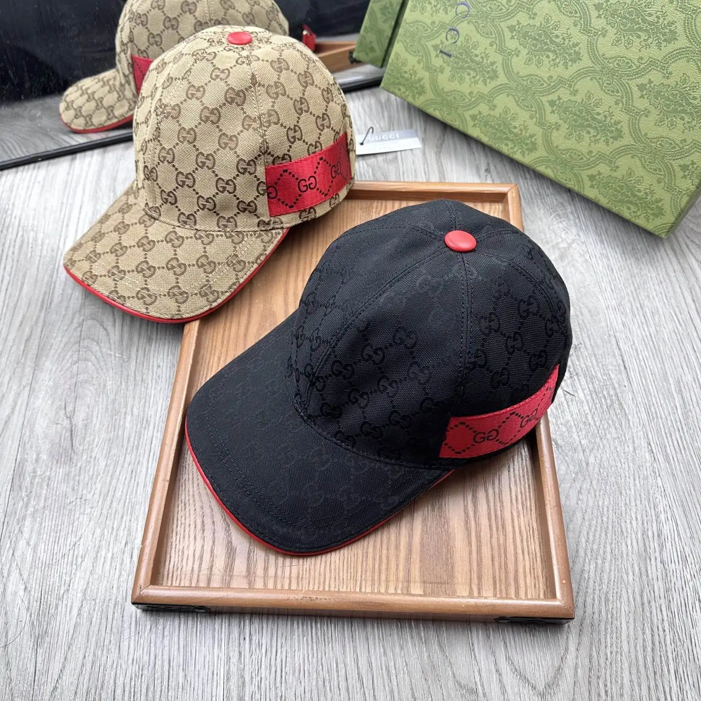 Gucci Cap dx21
